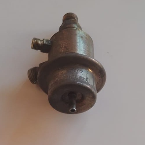 Regulador de presión de combustible Audi 034133534F - Imagen 3