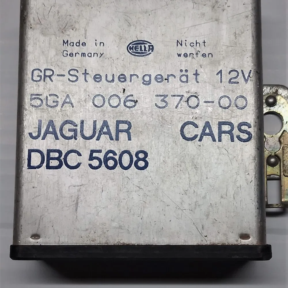 Unidad de control de crucero GR Jaguar 5GA00637000