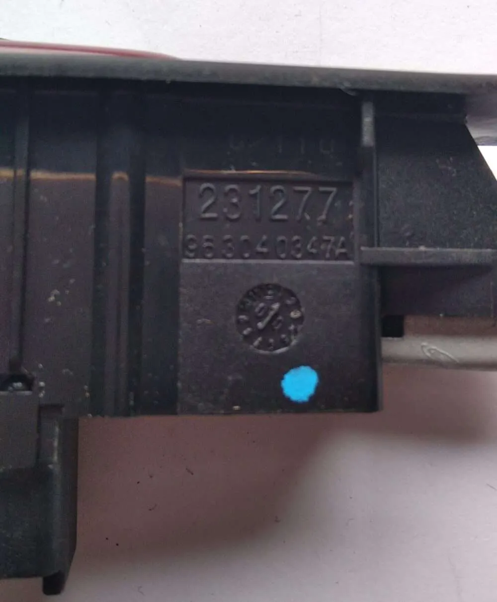 Intermitente Advertencia Peugeot 406 (10.1996-10.20​00) 231277 963040347A