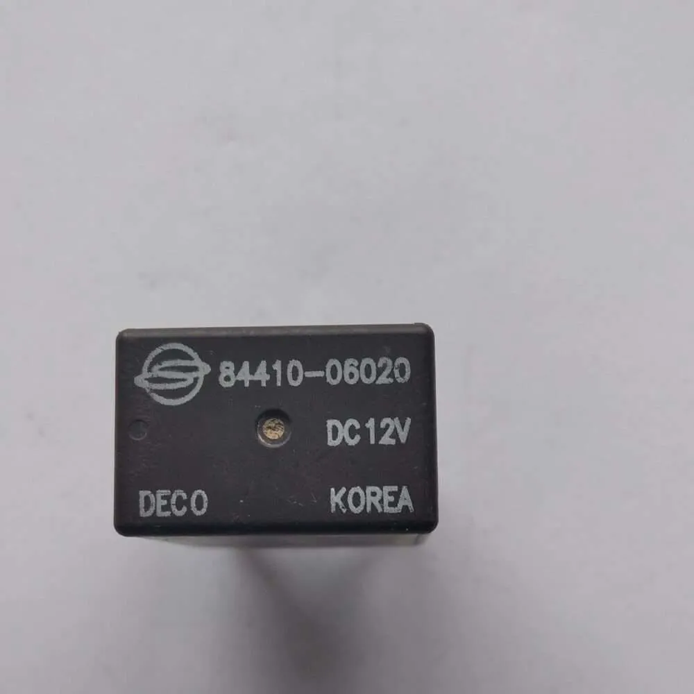 Relé Ssangyong Rexton DC12V DECO 8441006020 84410-06020