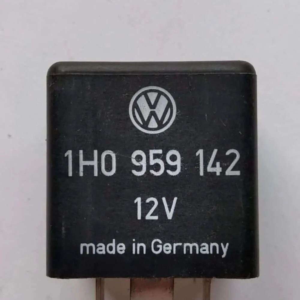 Relé VW Volkswagen Seat Audi Skoda 1H0959142 WLO 61237008 No 147