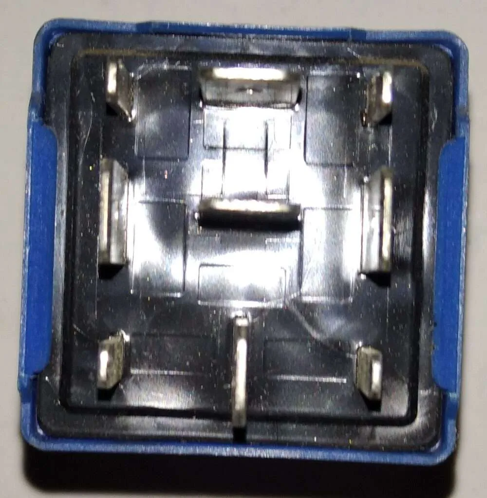 Relé de intermitencia Chrysler Jeep DOT SAE 4686130 50732 2(4)x21W-12V - Imagen 2