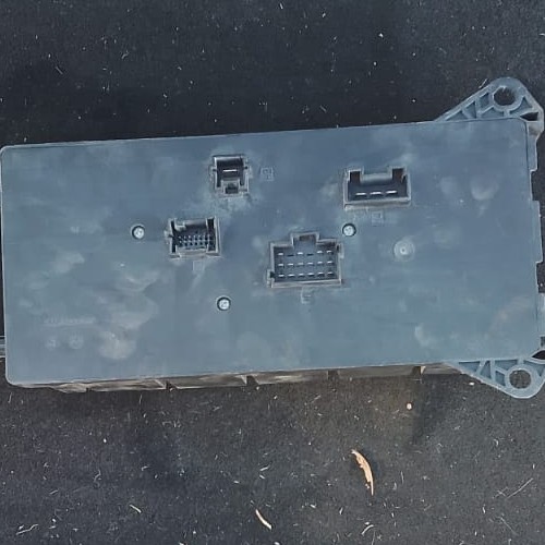 Caja de fusibles Mercedes W906 A9065453401 A9065454201 A9065453801 A9064420700 - Imagen 3