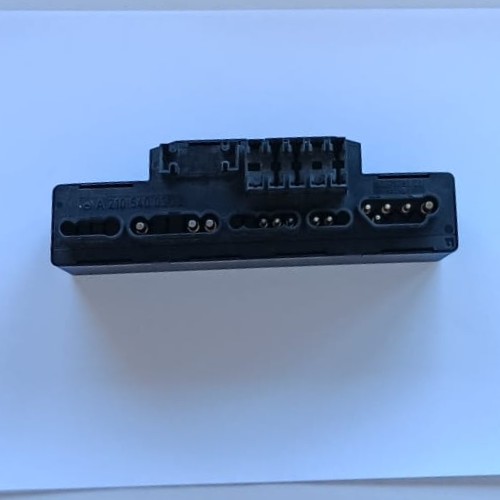 Control de alimentación de la unidad Mercedes A2105400372 05376000