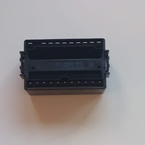 Modulo de control Mitsubishi Space Wagon MR337786 82D01110211 66750246 - Imagen 3
