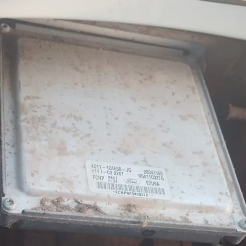 Centralita del motor Ford Transit 4C1112A650JG 28041166 R0411C027G - Imagen 2