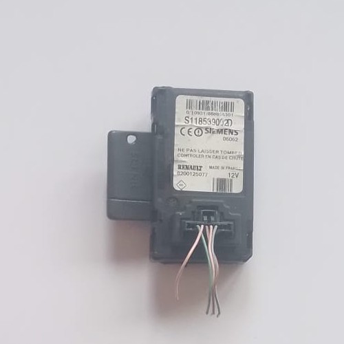 Lector de Tarjeta Renault Megane Scenic 8200125077 SIEMENS 118539002D - Imagen 3